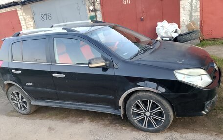 Geely MK Cross I, 2013 год, 200 000 рублей, 2 фотография