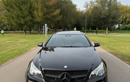 Mercedes-Benz E-Класс, 2016 год, 2 390 000 рублей, 2 фотография