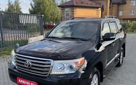 Toyota Land Cruiser 200, 2012 год, 3 350 000 рублей, 1 фотография