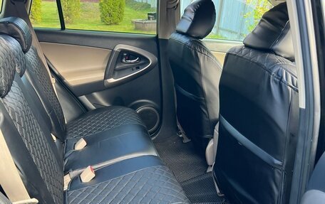 Toyota RAV4, 2006 год, 1 200 000 рублей, 12 фотография