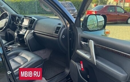 Toyota Land Cruiser 200, 2012 год, 3 350 000 рублей, 13 фотография