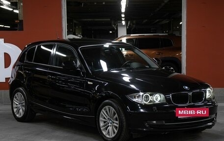 BMW 1 серия, 2010 год, 798 000 рублей, 3 фотография
