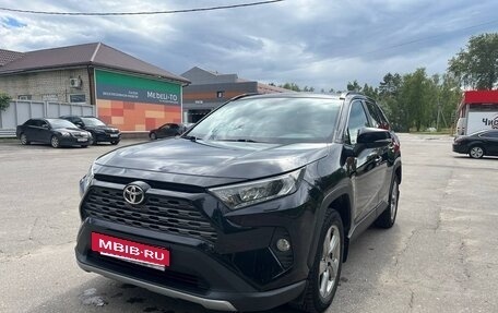 Toyota RAV4, 2020 год, 2 490 000 рублей, 22 фотография