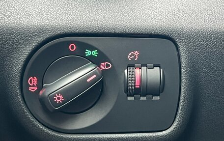 Audi A1, 2011 год, 1 090 000 рублей, 13 фотография