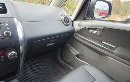 Suzuki SX4 II рестайлинг, 2010 год, 815 000 рублей, 20 фотография
