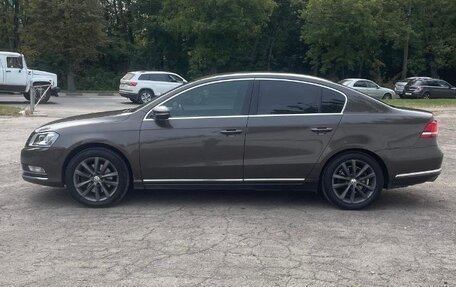 Volkswagen Passat B7, 2012 год, 1 050 000 рублей, 4 фотография