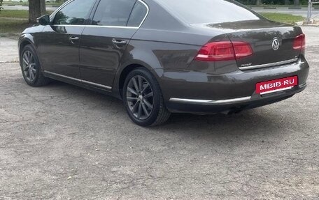 Volkswagen Passat B7, 2012 год, 1 050 000 рублей, 3 фотография