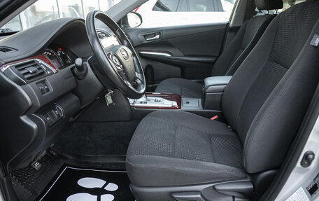 Toyota Camry, 2014 год, 1 698 000 рублей, 13 фотография
