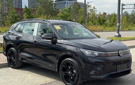 Volkswagen Tiguan, 2025 год, 4 499 000 рублей, 3 фотография
