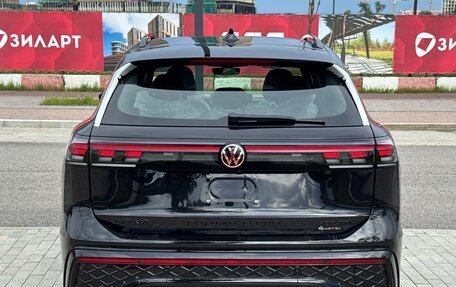 Volkswagen Tiguan, 2025 год, 4 499 000 рублей, 6 фотография