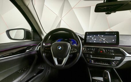 BMW 5 серия, 2021 год, 3 750 000 рублей, 14 фотография
