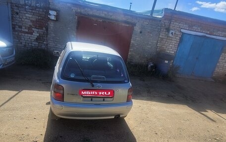Nissan March II, 1999 год, 190 000 рублей, 3 фотография