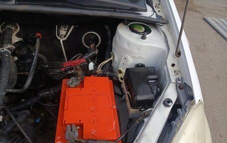 Toyota Vitz, 2000 год, 270 000 рублей, 6 фотография