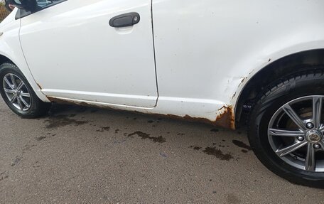 Toyota Vitz, 2000 год, 270 000 рублей, 4 фотография