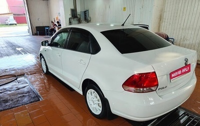 Volkswagen Polo VI (EU Market), 2013 год, 750 000 рублей, 1 фотография