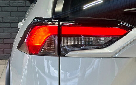 Toyota RAV4, 2024 год, 4 077 000 рублей, 8 фотография