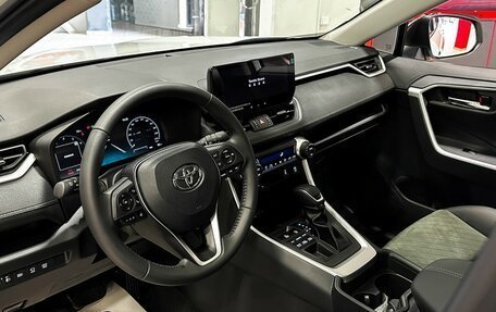 Toyota RAV4, 2024 год, 4 077 000 рублей, 11 фотография