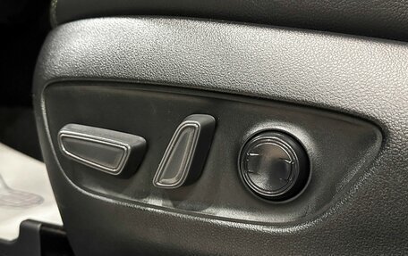 Toyota RAV4, 2024 год, 4 077 000 рублей, 19 фотография