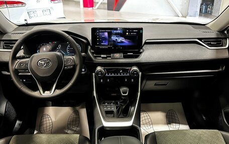 Toyota RAV4, 2024 год, 4 077 000 рублей, 32 фотография