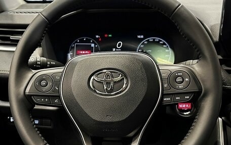 Toyota RAV4, 2024 год, 4 077 000 рублей, 31 фотография