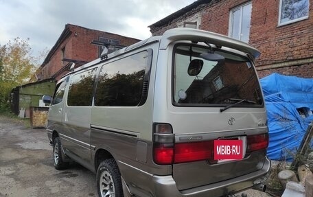 Toyota HiAce H100, 1996 год, 990 000 рублей, 4 фотография
