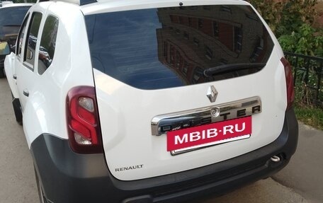 Renault Duster I рестайлинг, 2015 год, 900 000 рублей, 3 фотография