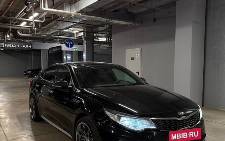 KIA Optima IV, 2020 год, 2 300 000 рублей, 3 фотография