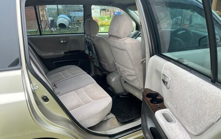 Toyota Kluger I, 2000 год, 1 050 000 рублей, 10 фотография