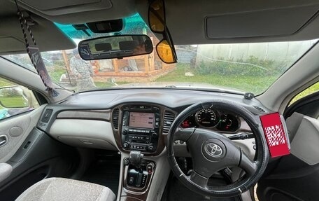 Toyota Kluger I, 2000 год, 1 050 000 рублей, 8 фотография