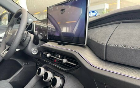 Skoda Kodiaq, 2025 год, 5 400 000 рублей, 16 фотография