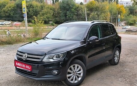 Volkswagen Tiguan I, 2016 год, 2 050 000 рублей, 2 фотография