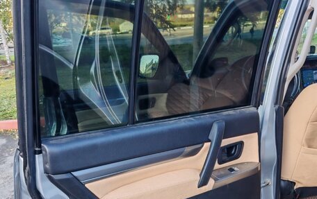 Mitsubishi Pajero IV, 2011 год, 2 300 000 рублей, 17 фотография