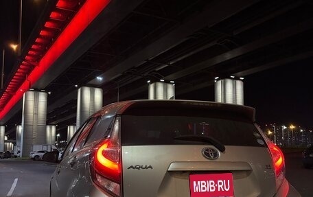 Toyota Aqua I, 2018 год, 1 350 000 рублей, 4 фотография