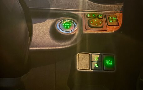 Toyota Aqua I, 2018 год, 1 350 000 рублей, 15 фотография