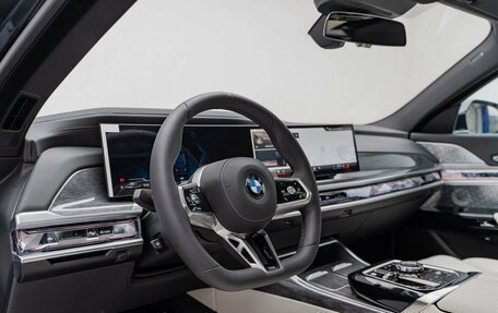 BMW 7 серия, 2025 год, 21 090 000 рублей, 10 фотография