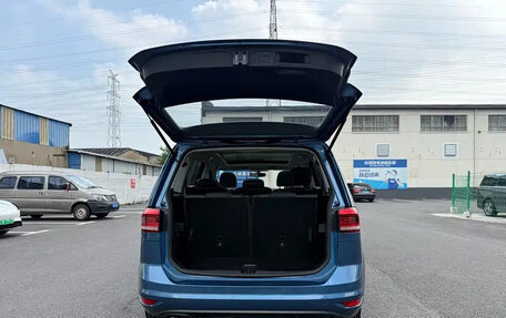Volkswagen Touran III, 2022 год, 1 670 000 рублей, 25 фотография
