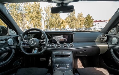 Mercedes-Benz E-Класс, 2020 год, 5 500 000 рублей, 13 фотография