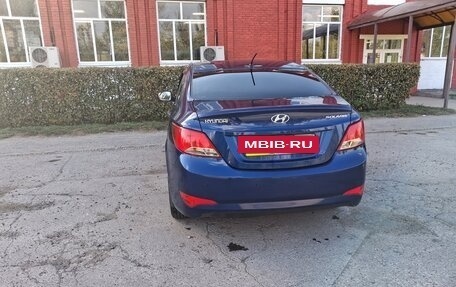 Hyundai Solaris II рестайлинг, 2014 год, 725 000 рублей, 9 фотография