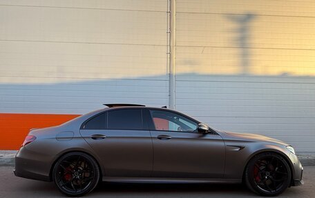 Mercedes-Benz E-Класс AMG, 2019 год, 8 699 000 рублей, 16 фотография
