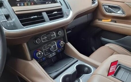 Chevrolet Suburban, 2021 год, 11 050 000 рублей, 18 фотография