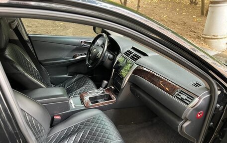 Toyota Camry, 2016 год, 1 900 000 рублей, 12 фотография