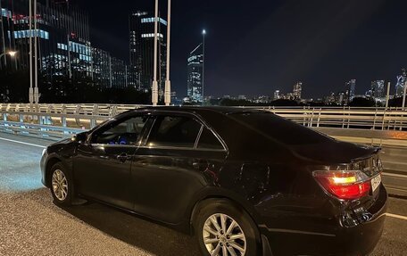 Toyota Camry, 2016 год, 1 900 000 рублей, 6 фотография