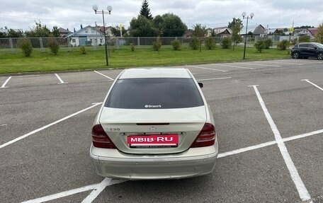 Mercedes-Benz C-Класс, 2006 год, 520 000 рублей, 7 фотография