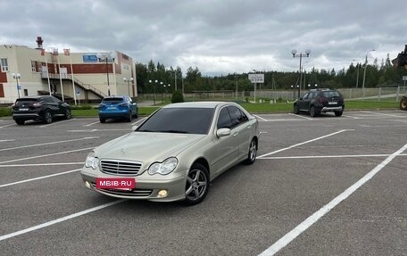 Mercedes-Benz C-Класс, 2006 год, 520 000 рублей, 13 фотография