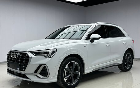 Audi Q3, 2021 год, 2 560 000 рублей, 2 фотография