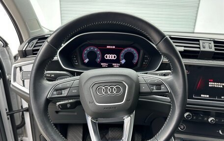 Audi Q3, 2021 год, 2 560 000 рублей, 14 фотография