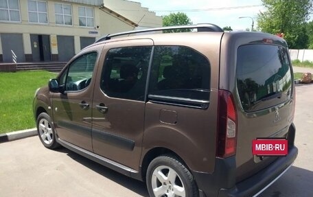 Peugeot Partner II рестайлинг 2, 2012 год, 670 000 рублей, 2 фотография