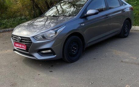 Hyundai Solaris II рестайлинг, 2018 год, 1 100 000 рублей, 1 фотография