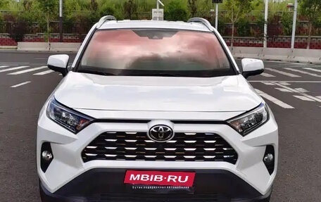 Toyota RAV4, 2022 год, 2 900 222 рублей, 2 фотография