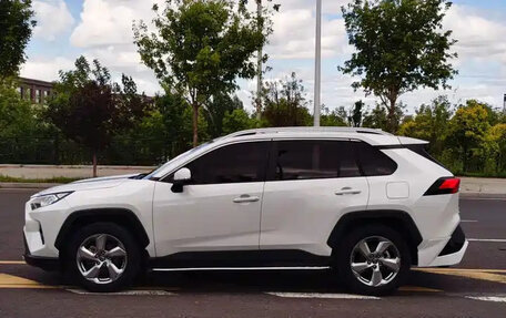 Toyota RAV4, 2022 год, 2 900 222 рублей, 8 фотография